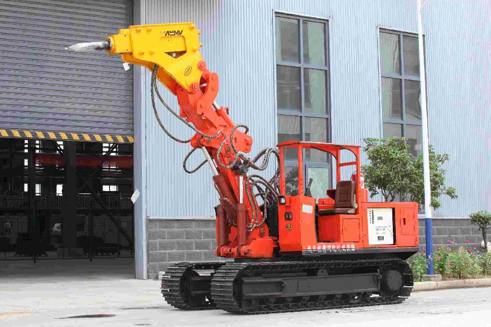 小型扒渣機(jī)成新寵：適用于狹窄礦洞作業(yè)
