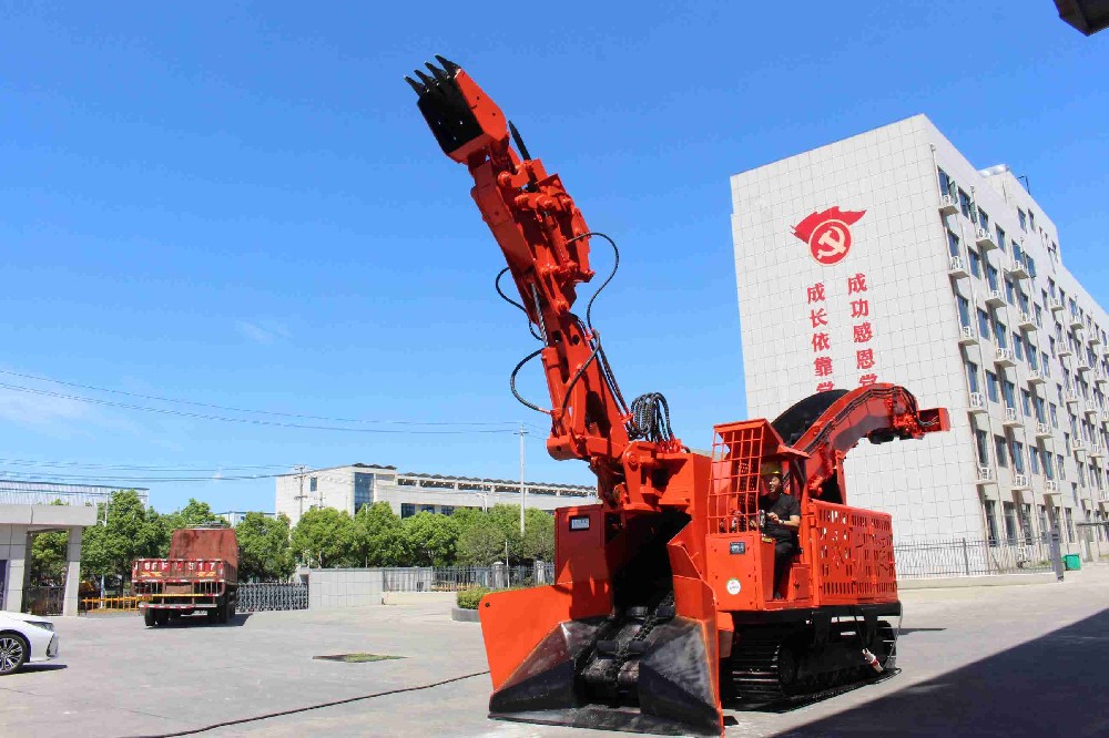 怎樣分辨優(yōu)質(zhì)扒渣機老司機教你三招不踩雷
