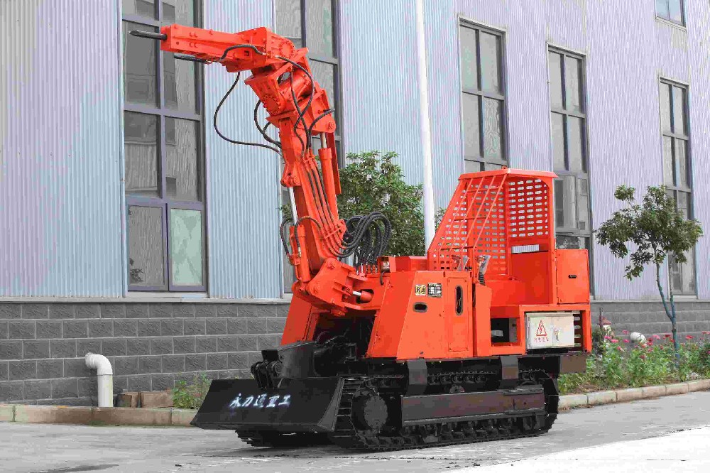 湖北扒渣機配件批發(fā)市場地址：宜昌站下車即到
