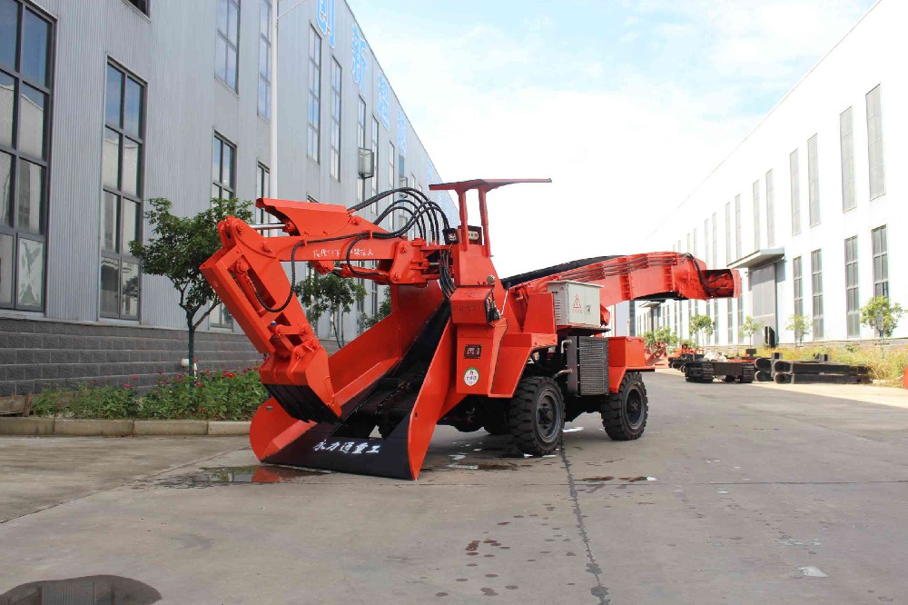 180扒渣機(jī)價(jià)格多少錢(qián)？市場(chǎng)行情分析
