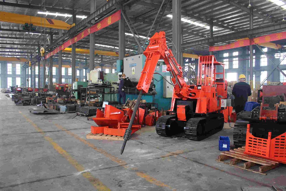 內(nèi)江新扒渣機(jī)行走沒力？可能是磨合期問題
